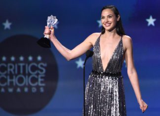 Ryan Reynolds Stole Gal Gadot’s Look