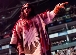 Jared Leto is Hitchhiking Across America, Because That’s What Rockstars Do