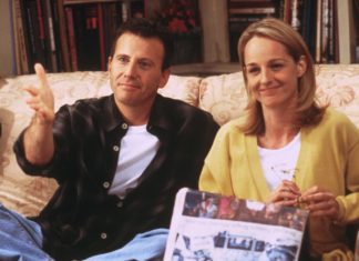 “Mad About You” Revival is in Search of a New Home