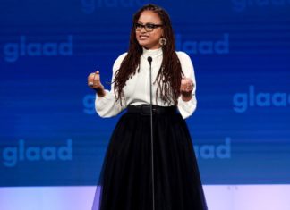 Stars Sign Open Letter in Awareness of Gender Pay Discrimination