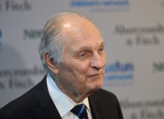 Alan Alda to Recieve SAG Lifetime Achievement Award