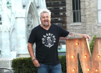 Guy Fieri Feeds Firefighters in California