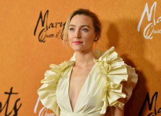 Saoirse Ronan Claims There are No Roles for Females in their Late Teens