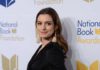 Anne Hathaway Confirms Her Return to “The Princess Diaries 3” Anne Hathaway at the 68th National Book Awards in 2017