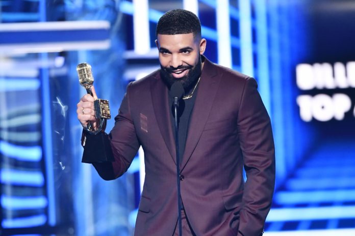 Drake at the Billboard Music Awards in 2019