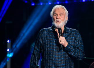 Country Music Icon Kenny Rogers Dies at 81