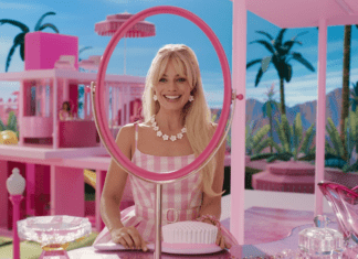 “Barbie” Beats “Super Mario” To Become the Highest-Grossing Film of 2023 Margot Robbie in "Barbie"